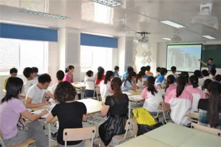 重庆中学语文教师资格证考试要考书法吗?
